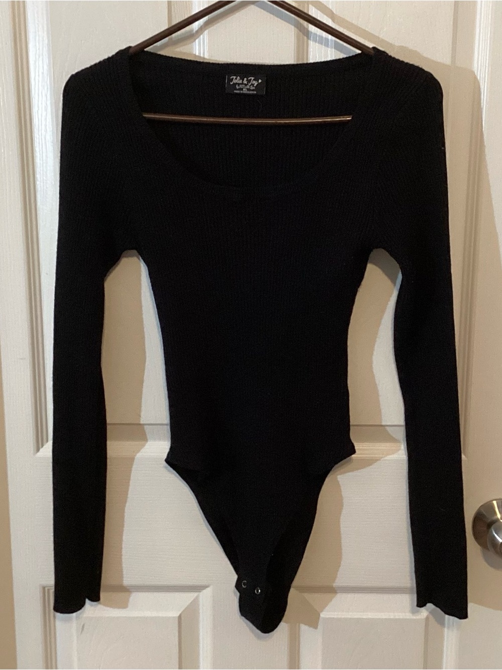 Women’s Black Long-Sleeve Boatneck Bodysuit